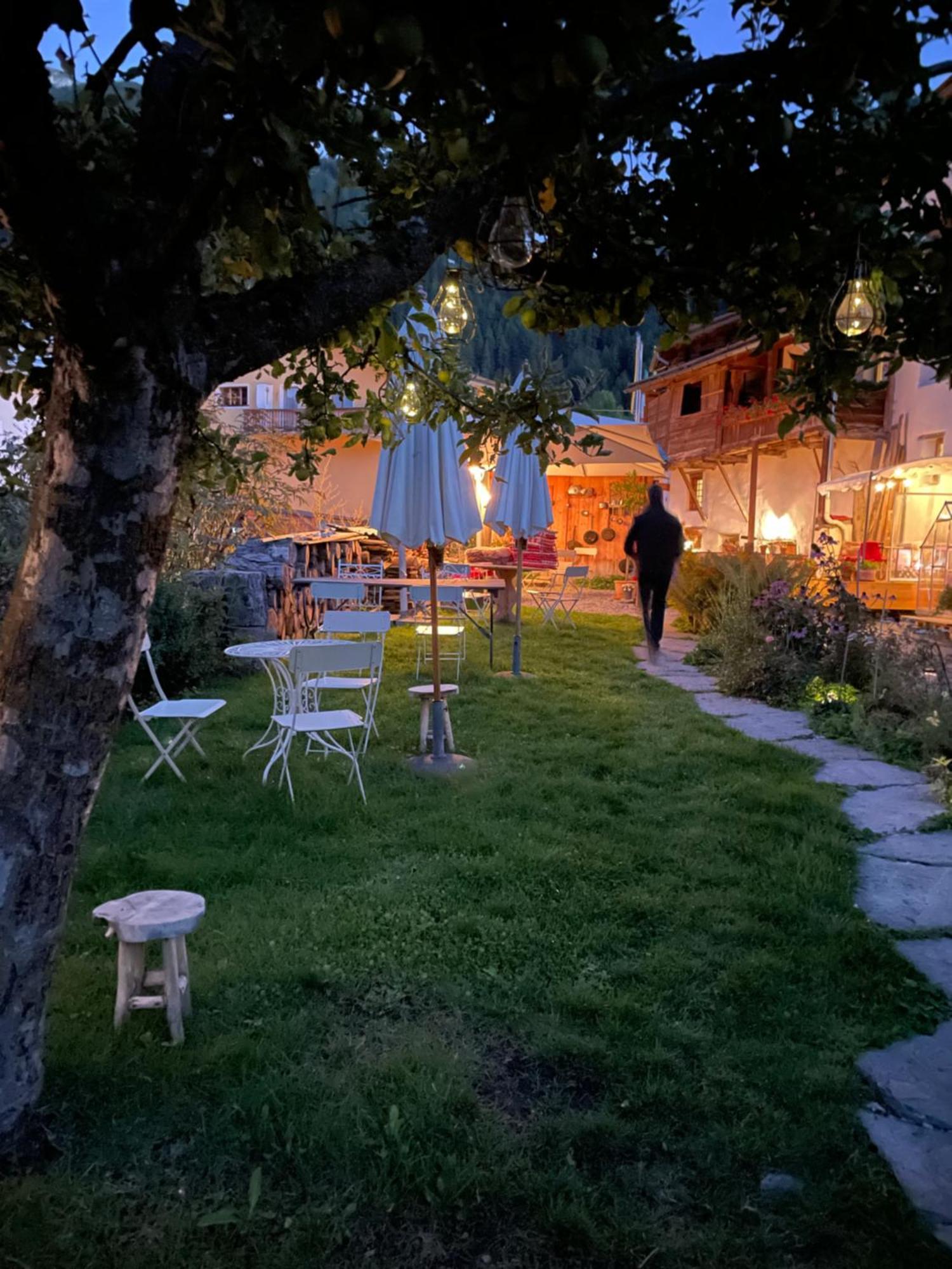 Bed and Breakfast Chasa Jaro Санта-Мария-Валь-Мюстаир Экстерьер фото